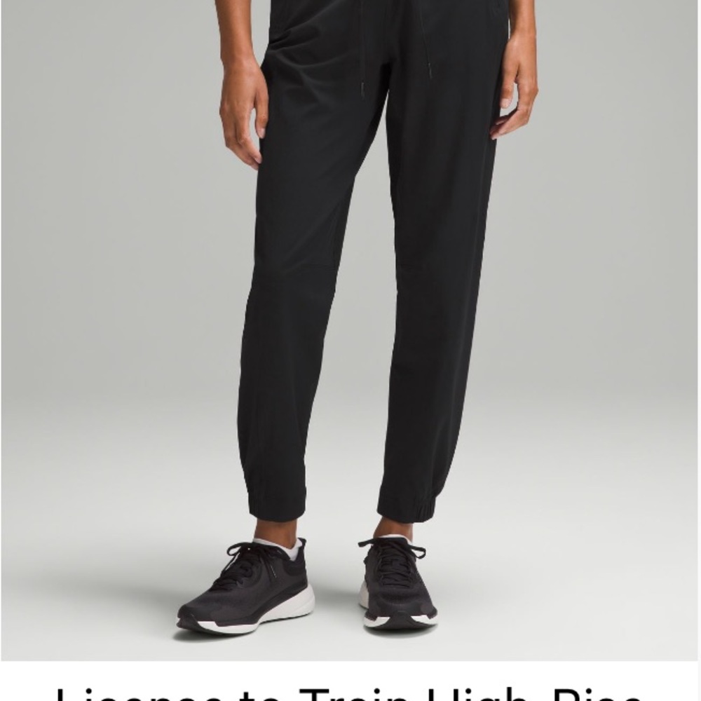 Lululemon Black License To Train Jogger - Size 2